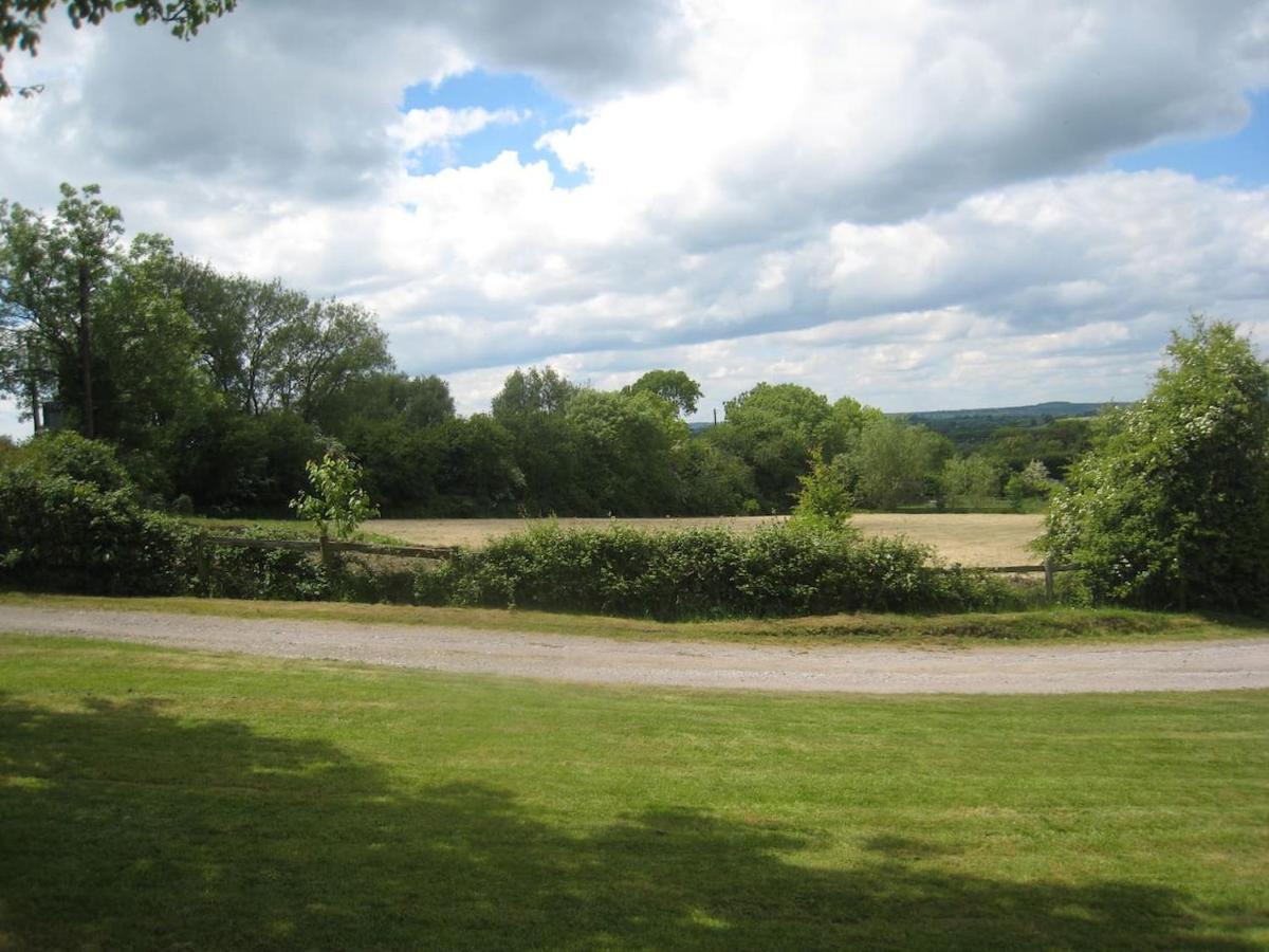 Arden Hill Farmhouse - Hot Tub, Snooker Table, Sleeps 16 Stratford-upon-Avon Kültér fotó